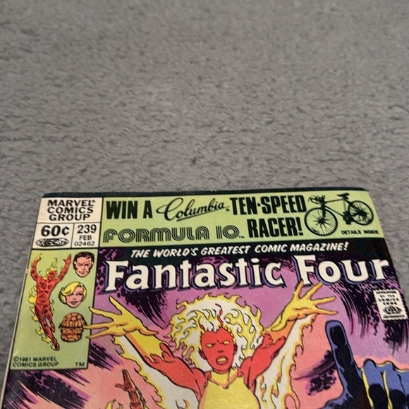Fantastic Four #239 Holocaust in the Desert Marvel Comics - Picture 3 of 7